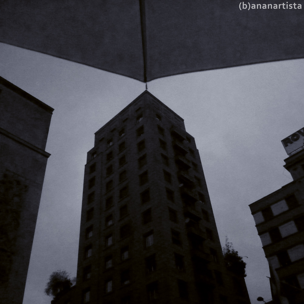 (b)ananartista building