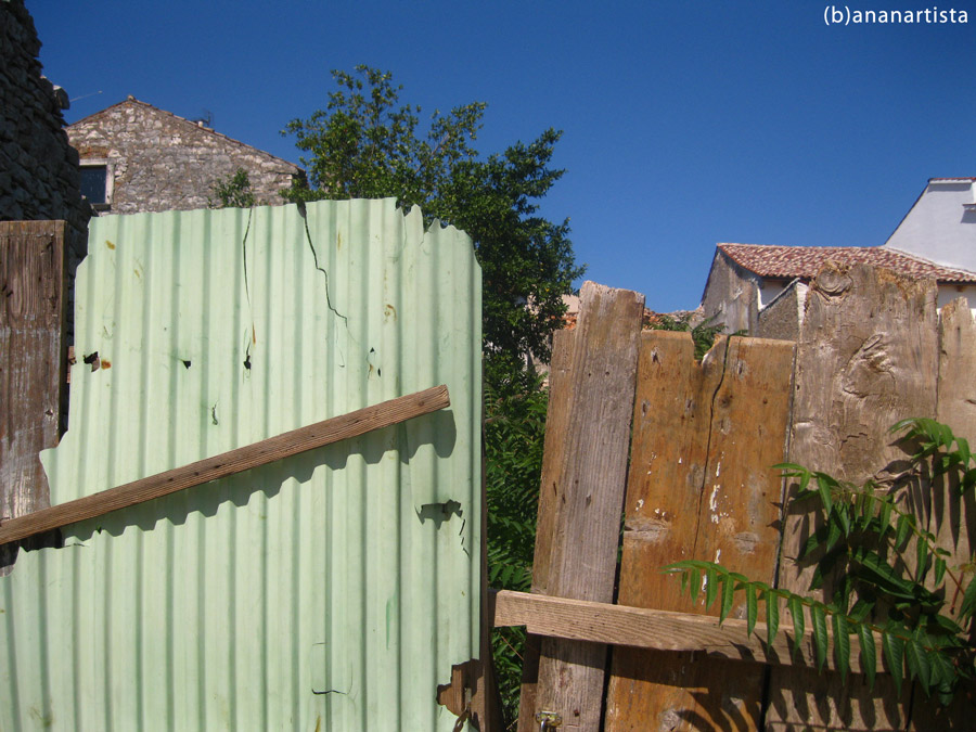 Art Photography and visual poem by (b)ananartista sbuff www.bananartista.com