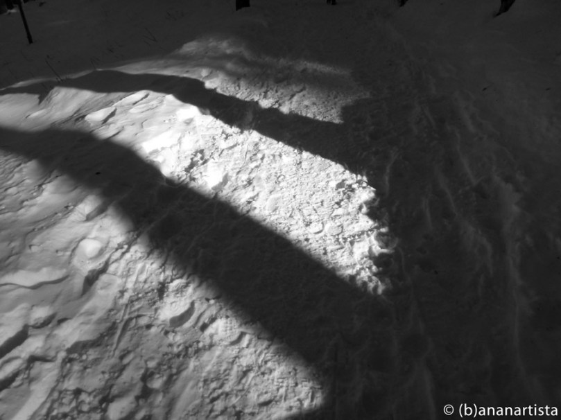 LE OMBRE DEI GIGANTI landscape snow art minimal photography by (b)ananartista sbuff © 2015 all rights reserved