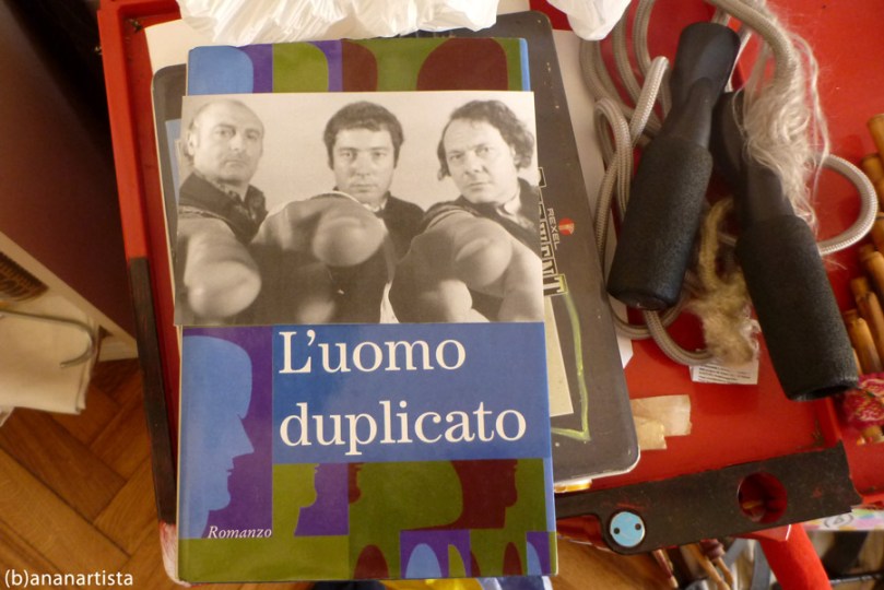 L'UOMO DUPLICATO composizione fotografica e natura morta di  (b)ananartista sbuff © 2015 all rights reserved