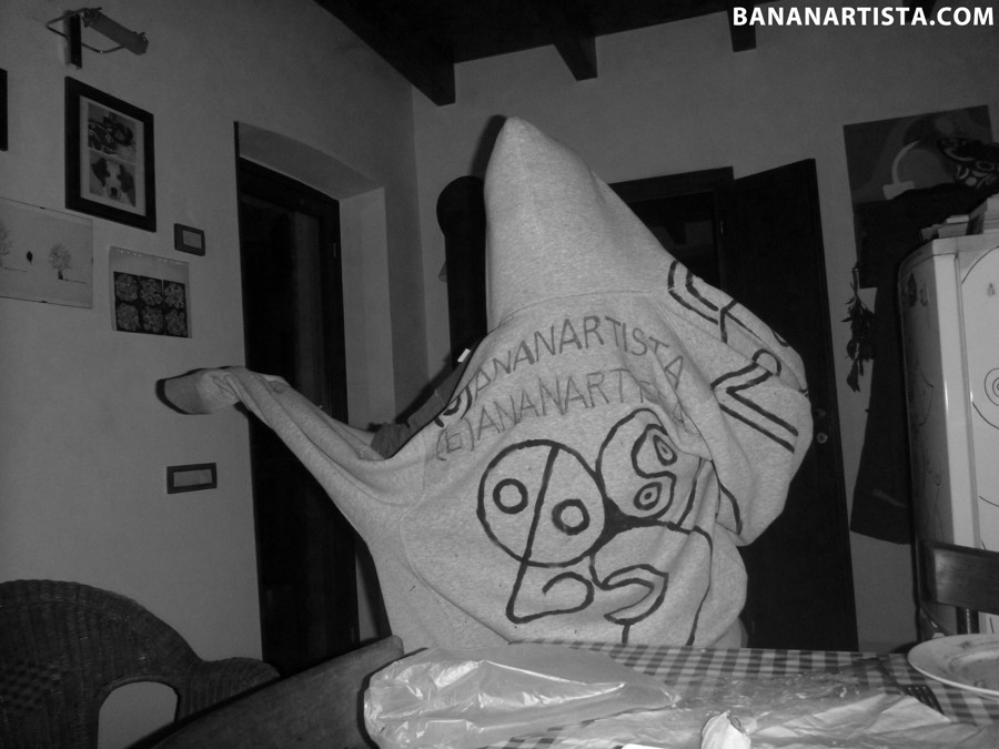 DANCING WITH THE PHANTOM portrait photography by (b)ananartista sbuff © 2016 all rights reserved