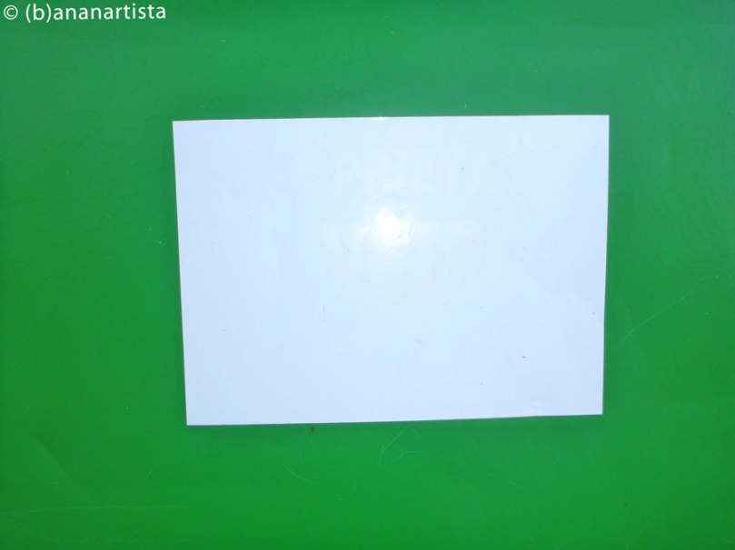 WHITE SQUARE ON GREEN BACKGROUND landscape photography by (b)ananartista sbuff © 2016 all rights reserved