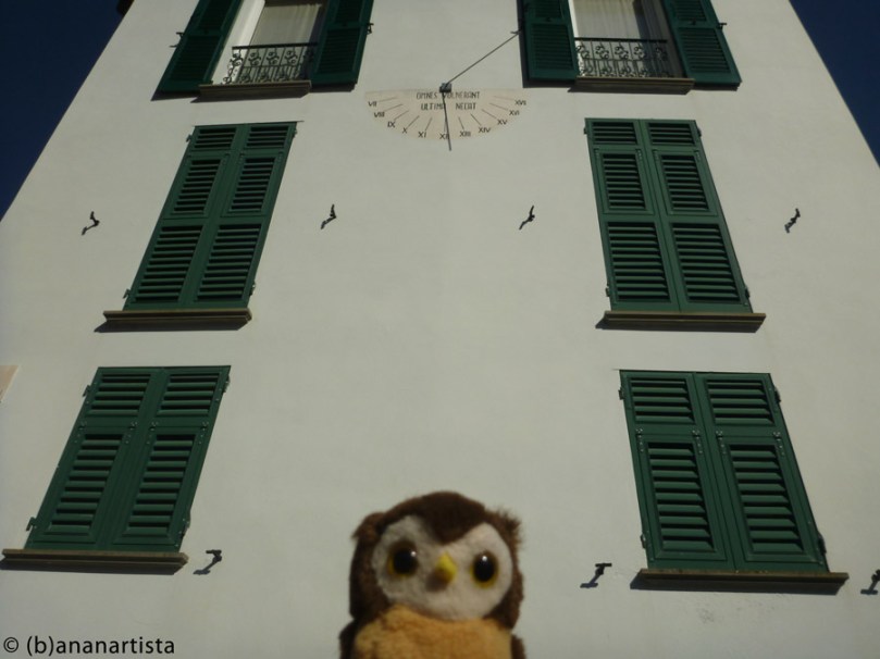 THE SUNDIAL AND THE OWL still life photography by (b)ananartista sbuff © 2016 all rights reserved