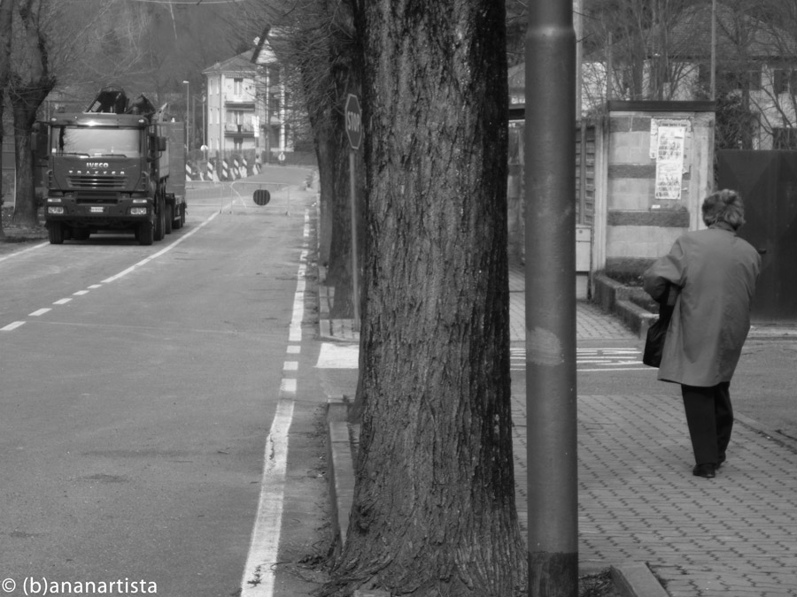 THE WALK urban photography by (b)ananartista sbuff © 2016 all rights reserved