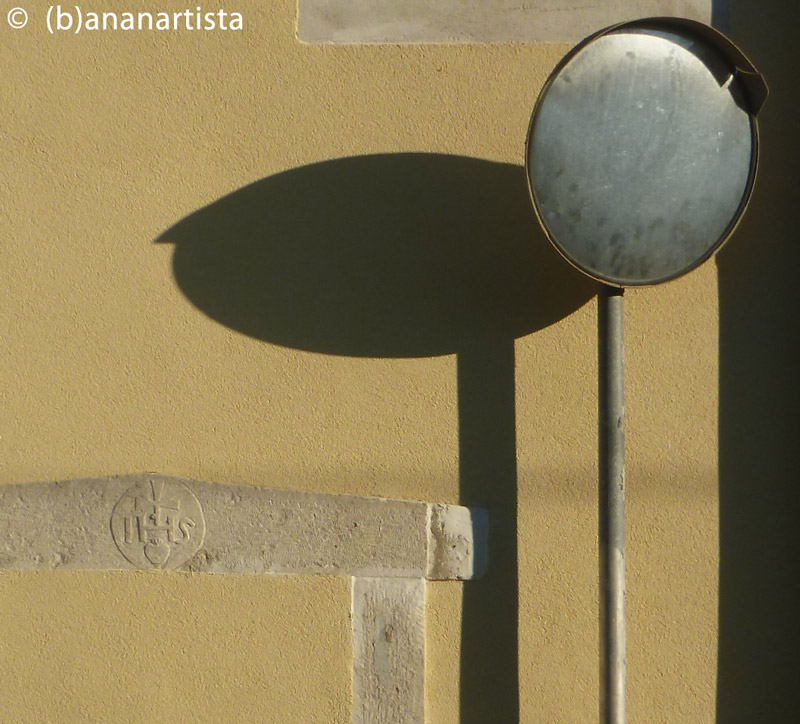 THE MIRROR SHADOW still life photography by (b)ananartista sbuff © 2016 all rights reserved