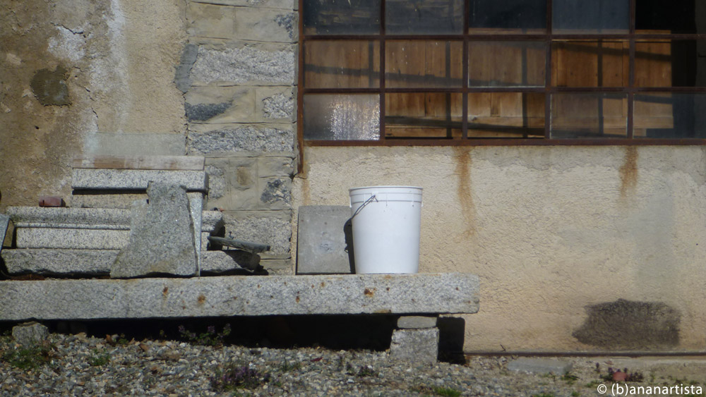 WHITE BUCKET still life photography by (b)ananartista sbuff © 2016 all rights reserved