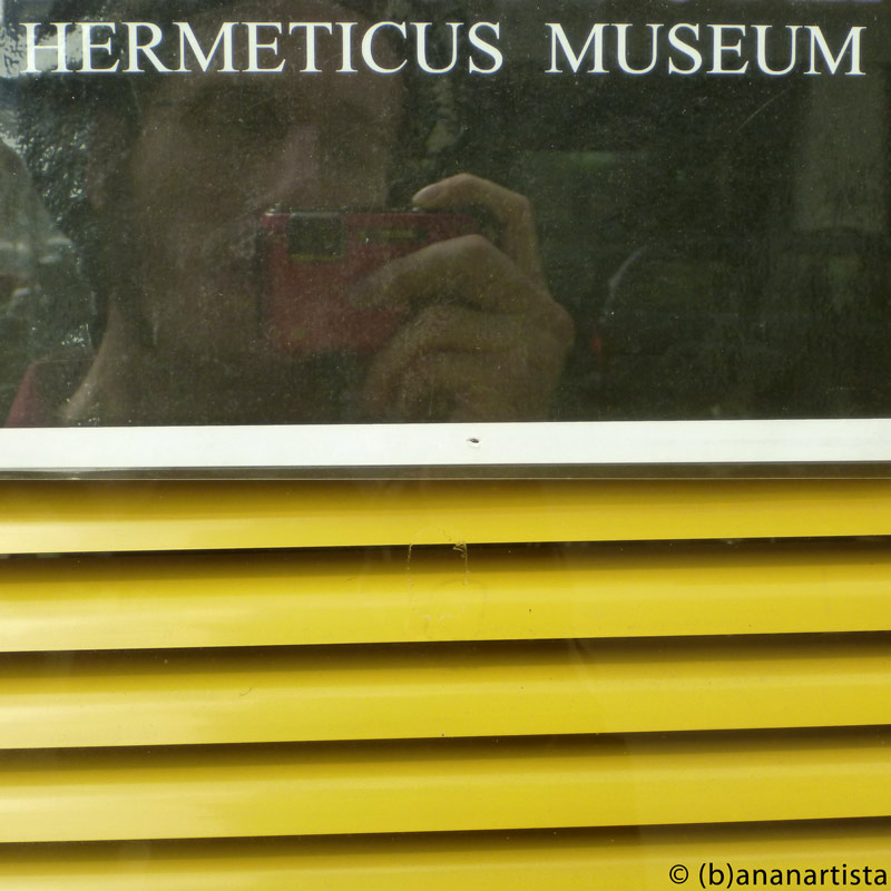 HERMETICUS MUSEUM still life photography by (b)ananartista sbuff © 2016 all rights reserved