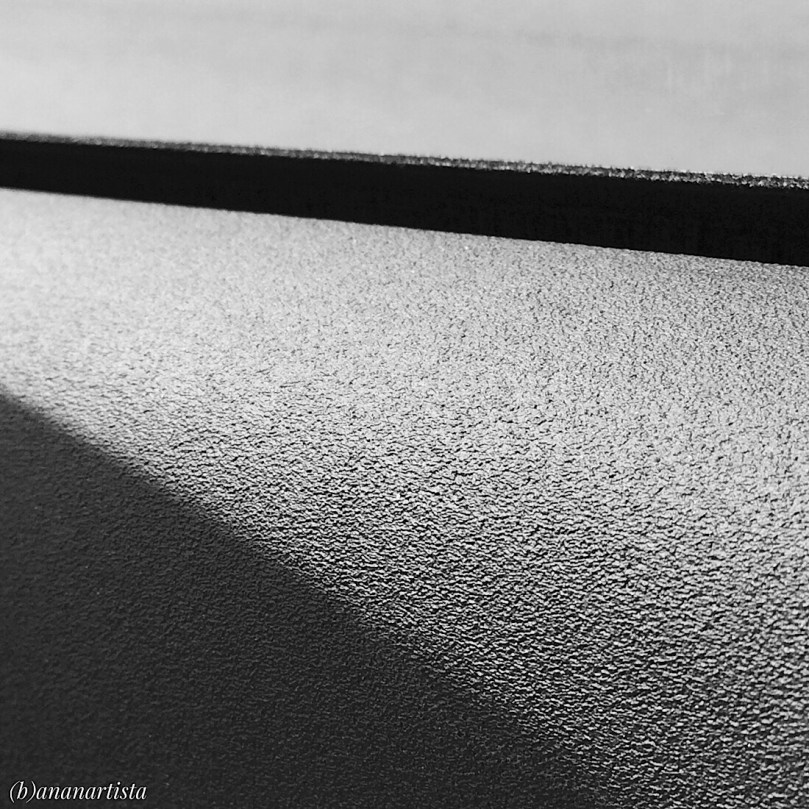 homo homini deus : opera di (b)ananartista sbuff