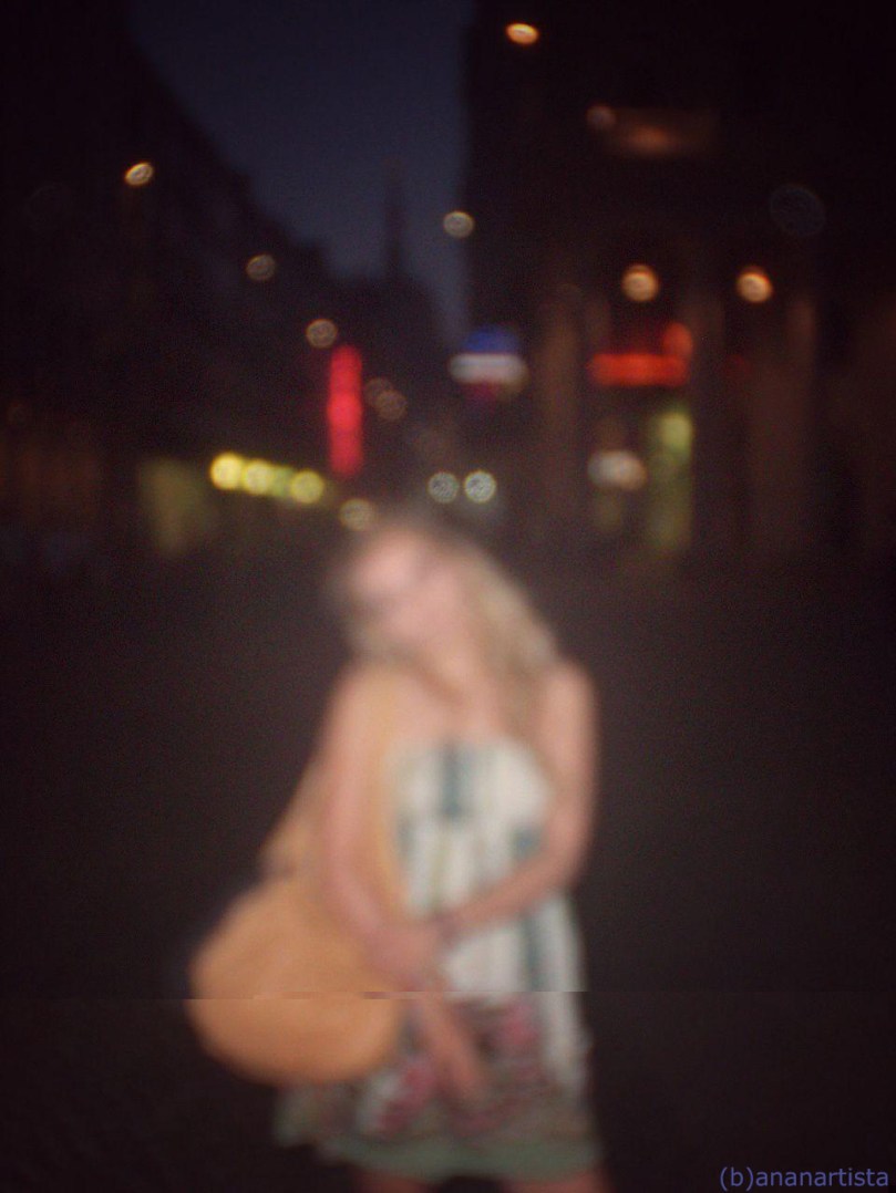 Absolute incommunicado - Utopia sfocata - (b)ananartista sbuff